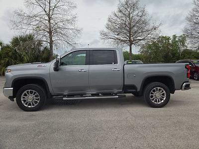 Used 2025 Chevrolet Silverado 2500 - photo 1
