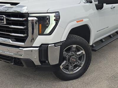 Used 2025 GMC Sierra 2500 - photo 1