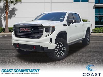Used 2025 GMC Sierra 1500 - photo 1
