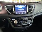 2020 Chrysler Pacifica FWD Minivan for sale #R259421A - photo 6