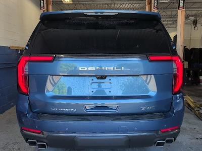 Used 2025 GMC Yukon - photo 1