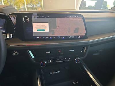 Used 2025 Chevrolet Tahoe - photo 1