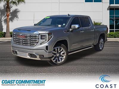 Used 2025 GMC Sierra 1500 - photo 1