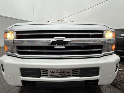 2019 Chevrolet Silverado 2500 Crew Cab SRW 4WD Pickup for sale #T11082 - photo 2