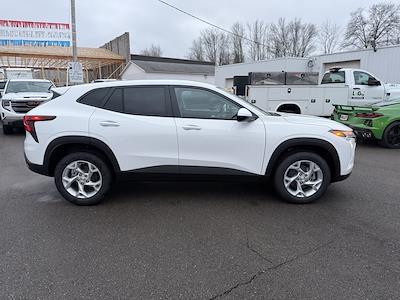 New 2026 Chevrolet Trax LS for sale #T26273 - photo 2