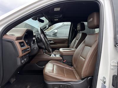Used 2022 Chevrolet Suburban - photo 1