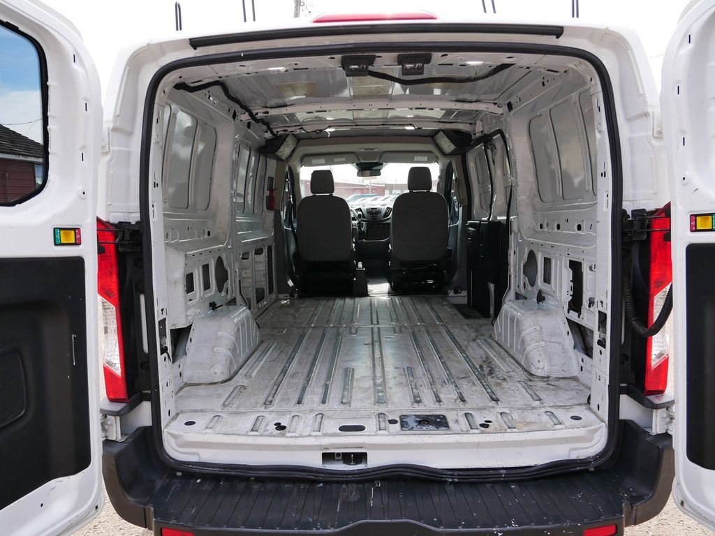 Used 2018 Ford Transit 150 - photo 2