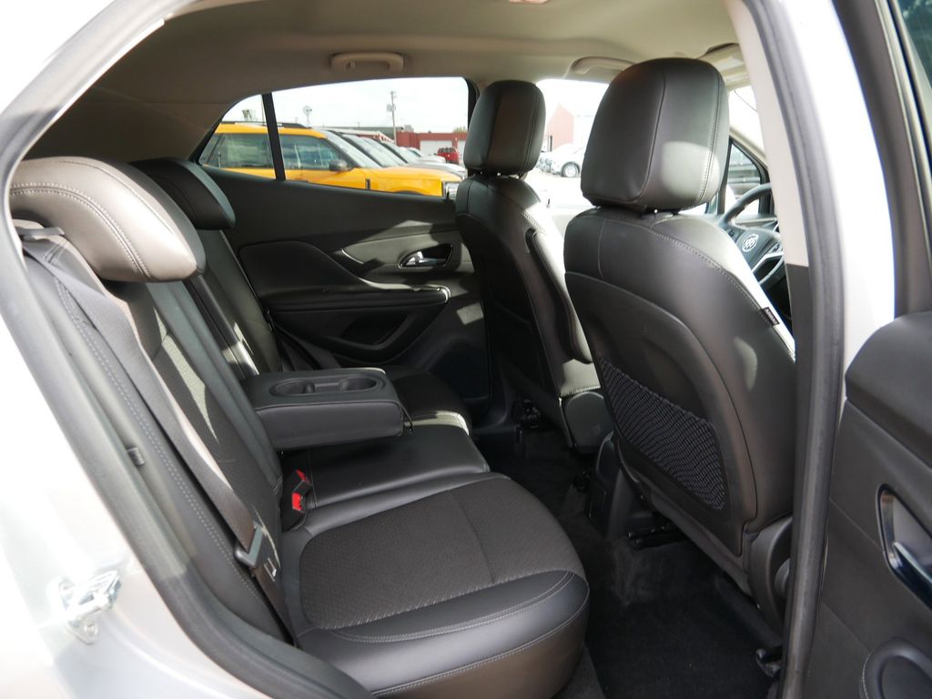 Used 2021 Buick Encore - photo 10