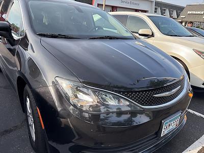 2017 Chrysler Pacifica FWD Minivan for sale #W0347XA - photo 1