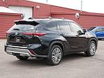 2022 Toyota Highlander AWD SUV for sale #W0379Z - photo 2
