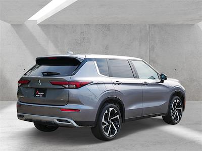 2022 Mitsubishi Outlander 4WD SUV for sale #W0510Y - photo 2