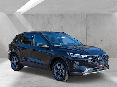 Used 2025 Ford Escape - photo 1