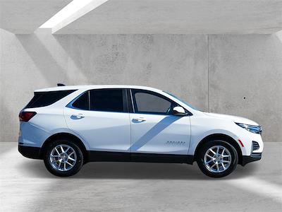 Used 2024 Chevrolet Equinox - photo 1