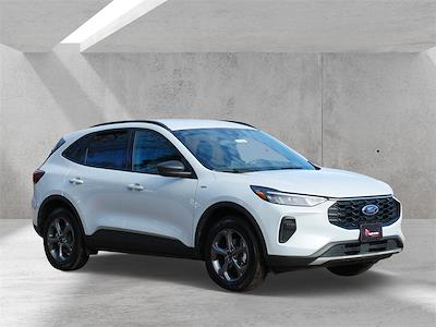Used 2025 Ford Escape - photo 1