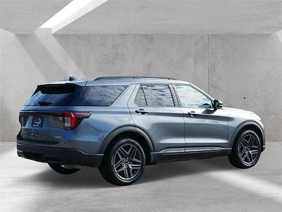 Used 2025 Ford Explorer - photo 1