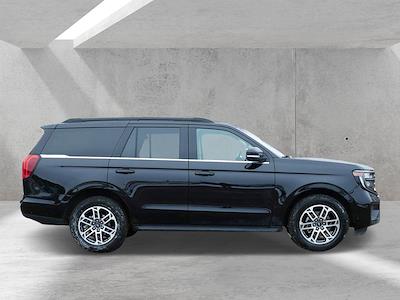 Used 2025 Ford Expedition - photo 1