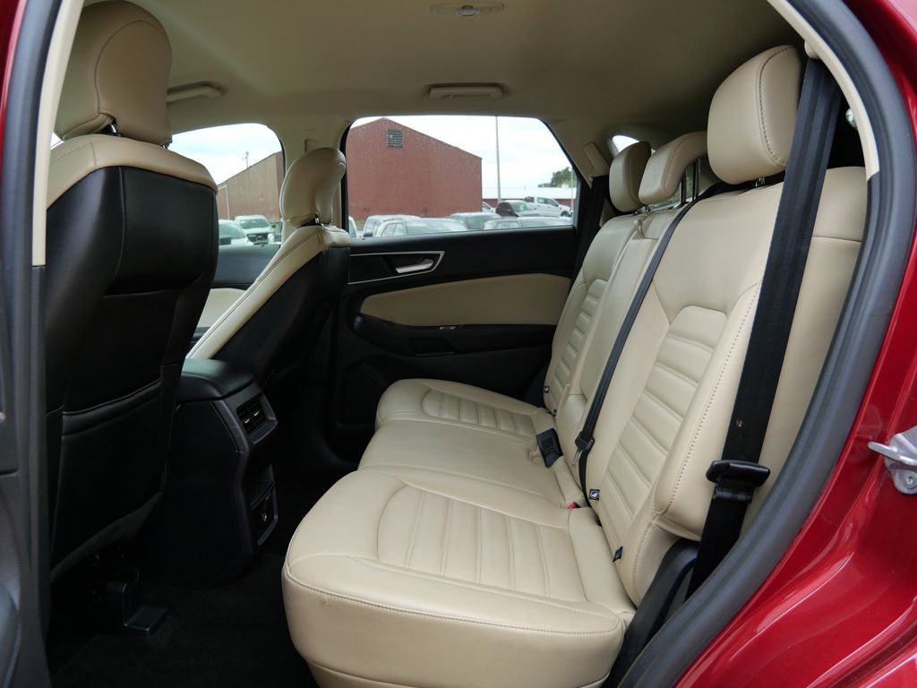 Used 2018 Ford Edge - photo 12