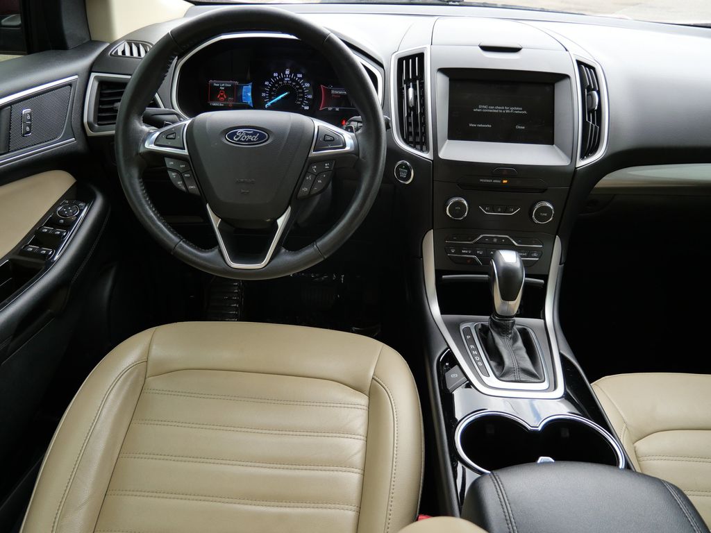 Used 2018 Ford Edge - photo 15