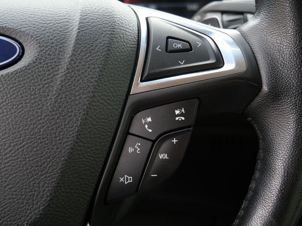 Used 2018 Ford Edge - photo 22
