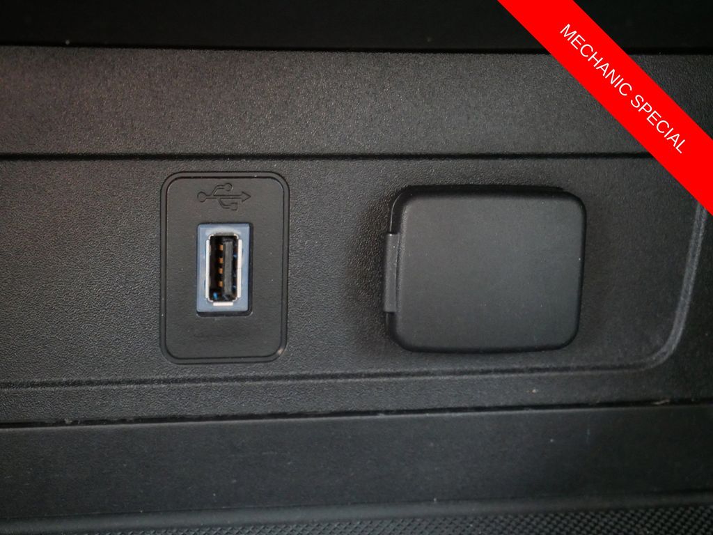 Used 2017 Ford Escape - photo 28