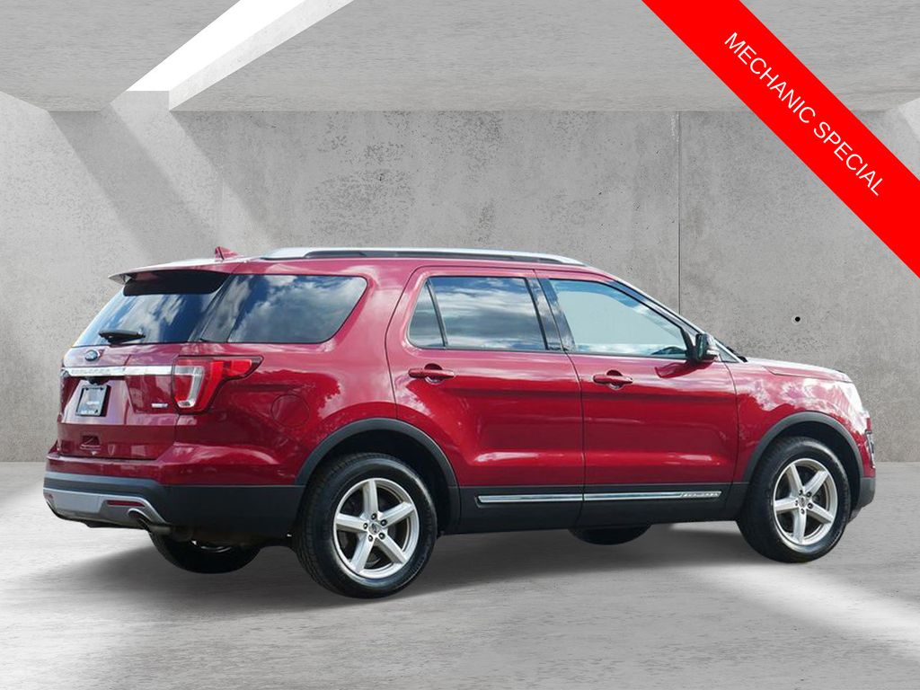 Used 2016 Ford Explorer - photo 2