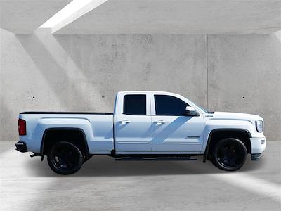 Used 2018 GMC Sierra 1500 - photo 1