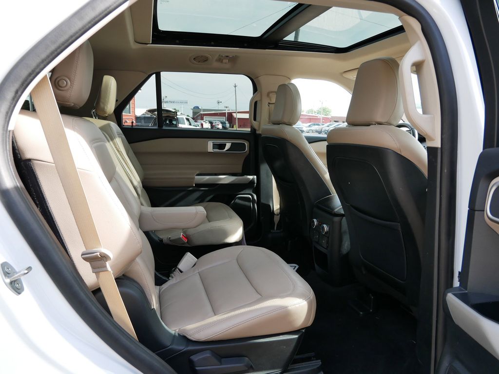 Used 2020 Ford Explorer - photo 11