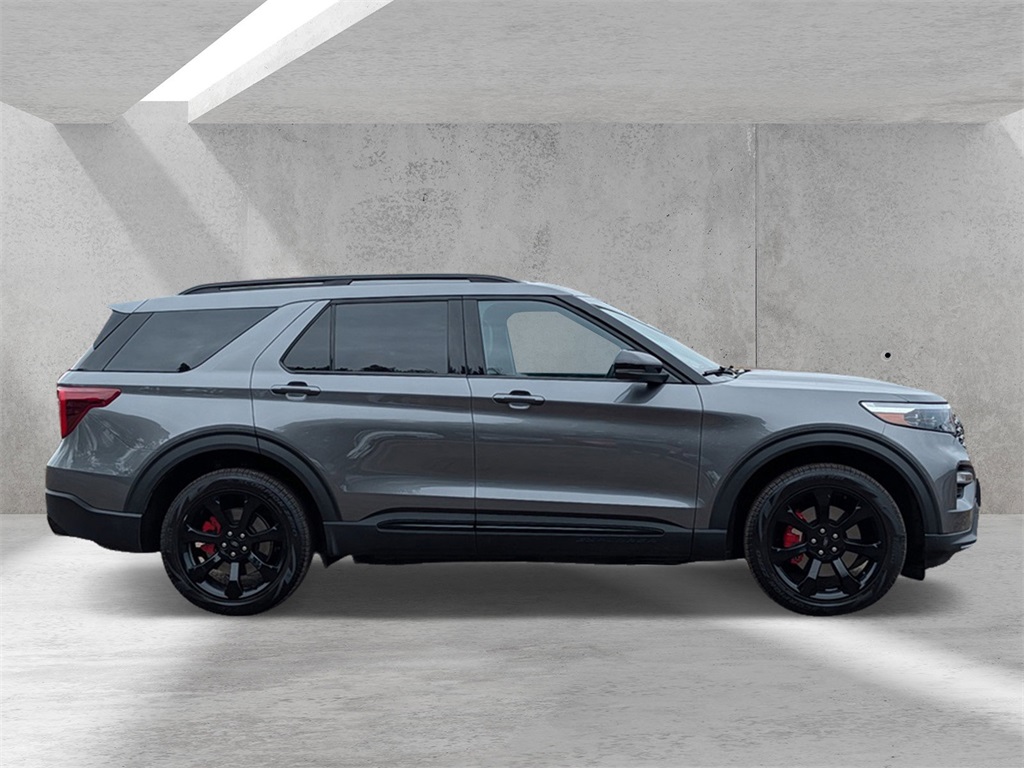 Used 2024 Ford Explorer - photo 5