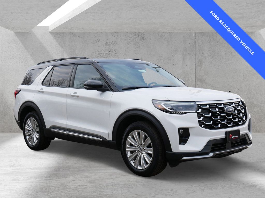 Used 2025 Ford Explorer - photo 1