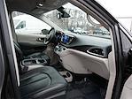 Used 2017 Chrysler Pacifica Touring L Minivan for sale #WF0899ZA - photo 8