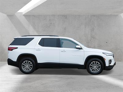 Used 2023 Chevrolet Traverse - photo 1