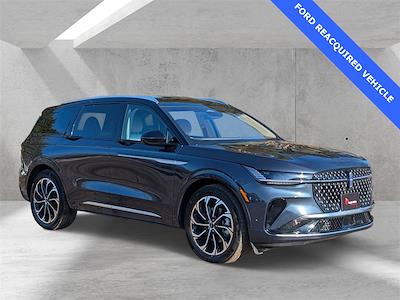 Used 2024 Lincoln Nautilus - photo 1