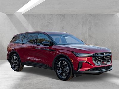 Used 2024 Lincoln Nautilus - photo 1