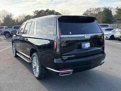 Used 2023 Cadillac Escalade ESV Premium for sale #P707 - photo 2