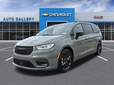 2025 Chrysler Pacifica FWD Minivan for sale #P802 - photo 1