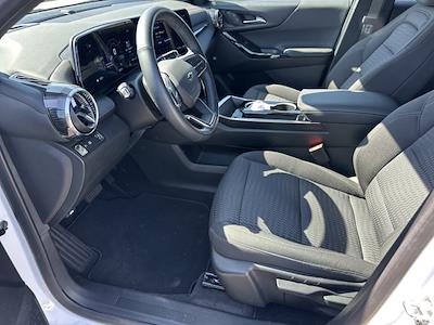 Used 2025 Chevrolet Equinox - photo 1