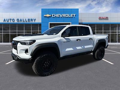 2025 Chevrolet Colorado Crew Cab 4WD Pickup for sale #TG103B - photo 1