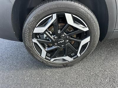 Used 2024 Kia Seltos - photo 1