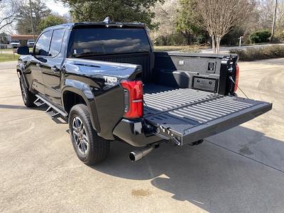 Used 2025 Toyota Tacoma - photo 1