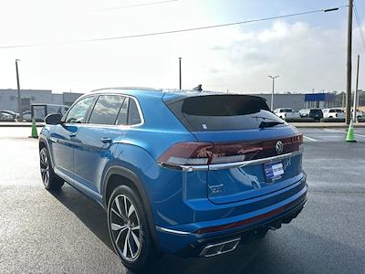 Used 2024 Volkswagen Atlas Cross Sport - photo 1