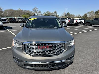 Used 2019 GMC Acadia - photo 1