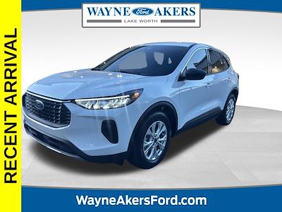 Used 2024 Ford Escape - photo 1