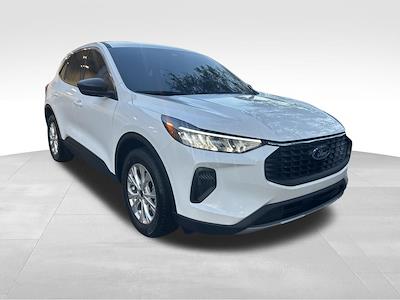 Used 2024 Ford Escape - photo 1