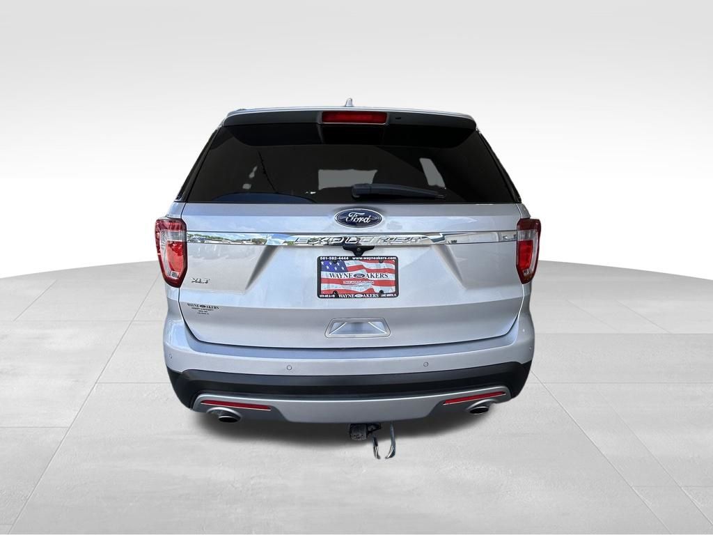 Used 2017 Ford Explorer - photo 7