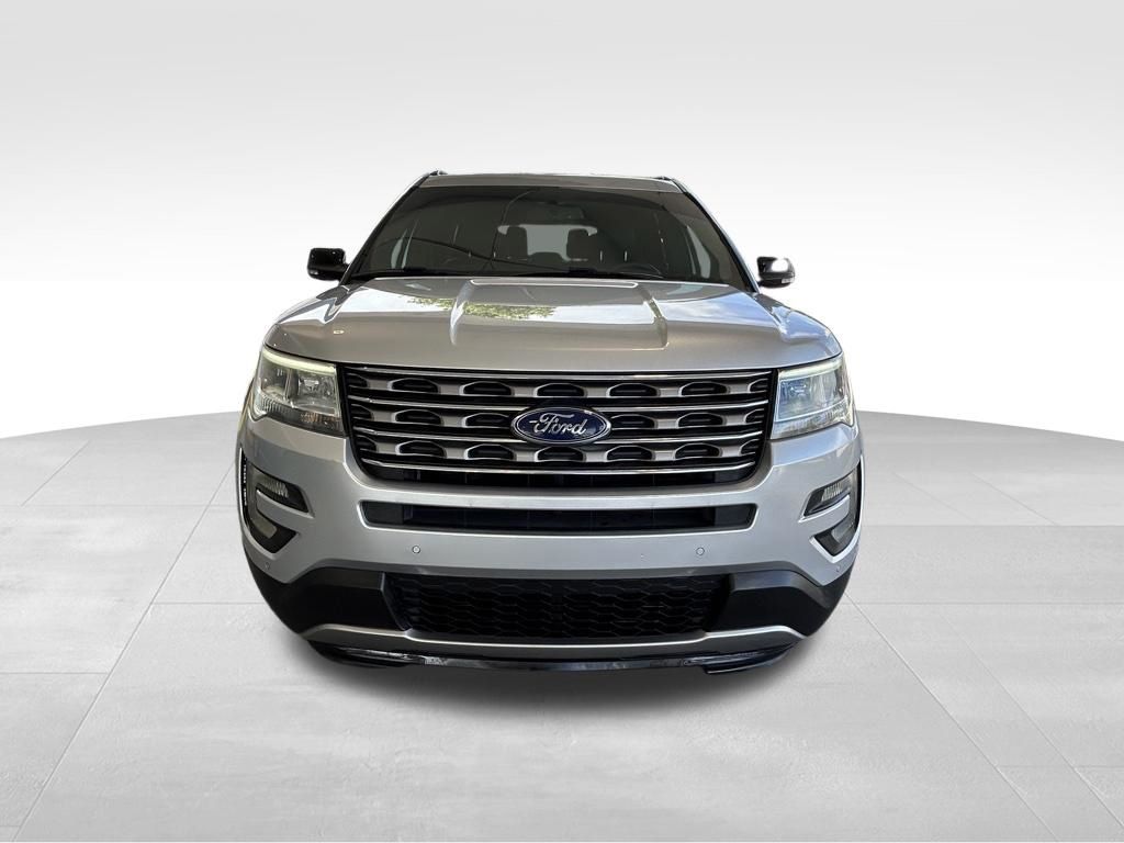 Used 2017 Ford Explorer - photo 11