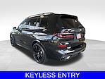 Used 2025 BMW X7 xDrive40i AWD SUV for sale #L4PA67763A - photo 2