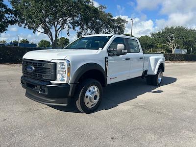 2025 Ford F-450 Crew Cab DRW 4x4 Pickup for sale #L5DD24323 - photo 1
