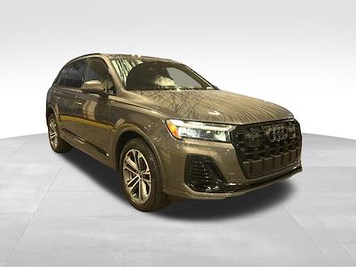 Used 2025 Audi Q7 - photo 1