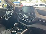 2020 Toyota Highlander FWD SUV for sale #L5FE64628A - photo 26
