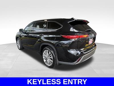2023 Toyota Highlander AWD SUV for sale #L5M126397A - photo 2
